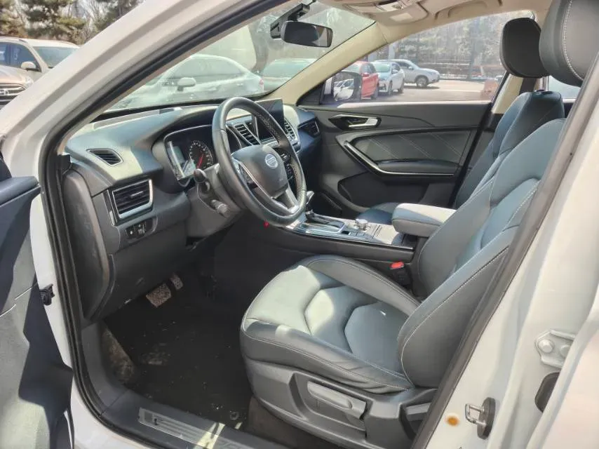 2018 FAW Senia R9 1.2T 143HP L4 7DCT,autocango,china used car exporter,china ev exporter,chinese used car exporter,chinese used ev exporter