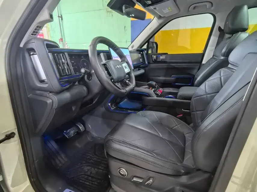 2023 FangChengBao Bao 5 1.5T 194HP L4 E-CVT PHEV 31.8KWH,autocango,china used car exporter,china ev exporter,chinese used car exporter,chinese used ev exporter