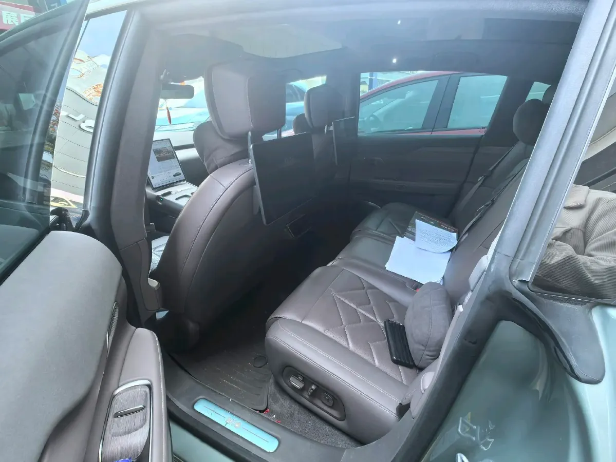 2024 NIO ET7 BEV 75KWH,autocango,china used car exporter,china ev exporter,chinese used car exporter,chinese used ev exporter