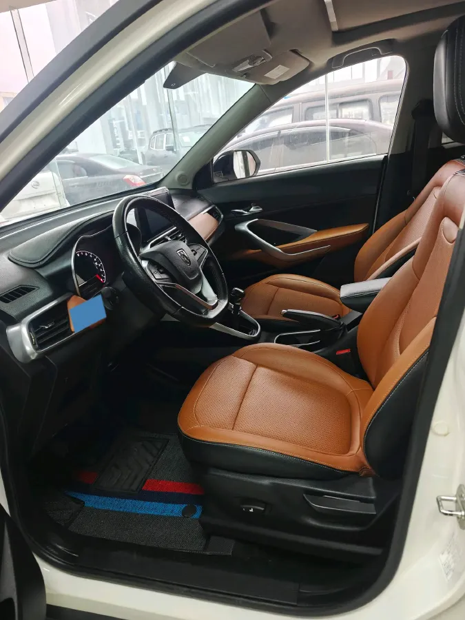 2019 Bestune X40 1.6L 114HP L4 5MT,autocango,china used car exporter,china ev exporter,chinese used car exporter,chinese used ev exporter