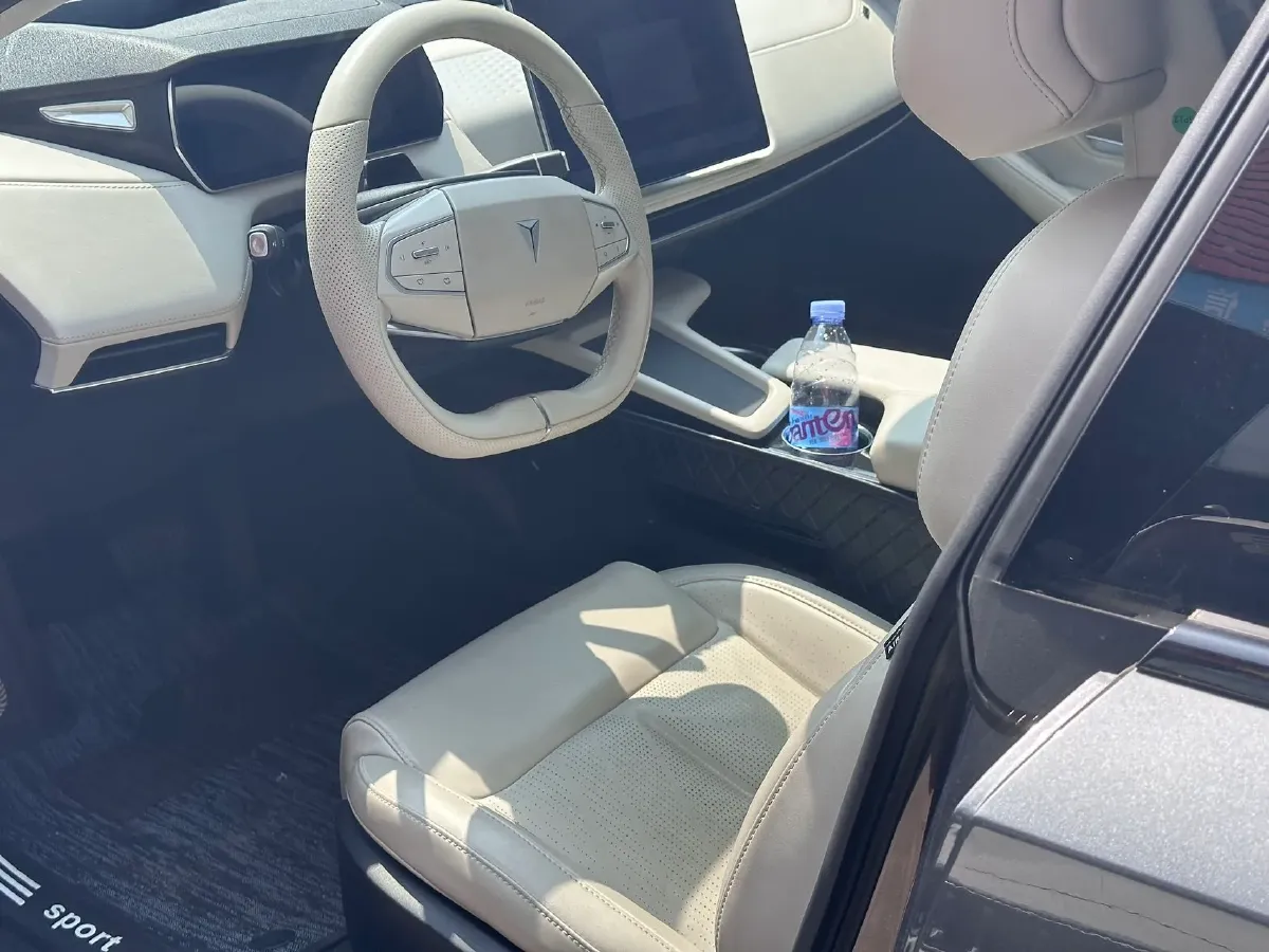 2022 Deepal SL03 Range Extended 95HP REEV 28.39KWH,autocango,china used car exporter,china ev exporter,chinese used car exporter,chinese used ev exporter