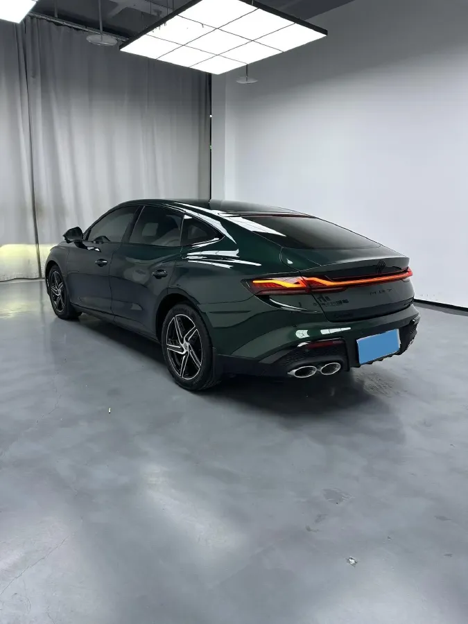 2023 MG 7 1.5T 188HP L4 7DCT,autocango,china used car exporter,china ev exporter,chinese used car exporter,chinese used ev exporter