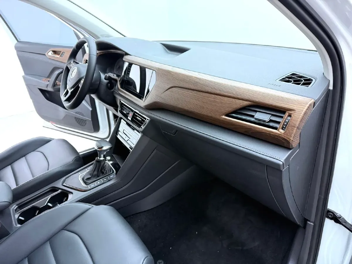 2021 Volkswagen Tharu 1.4T 150HP L4 7DCT,autocango,china used car exporter,china ev exporter,chinese used car exporter,chinese used ev exporter