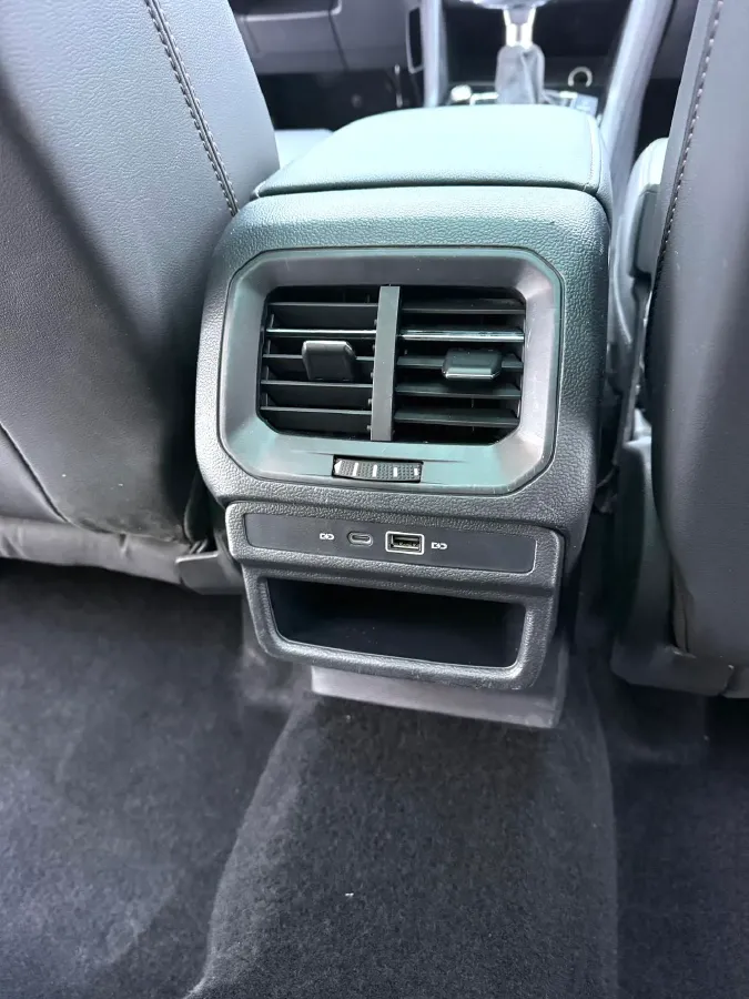 2021 Volkswagen Tharu 1.4T 150HP L4 7DCT,autocango,china used car exporter,china ev exporter,chinese used car exporter,chinese used ev exporter