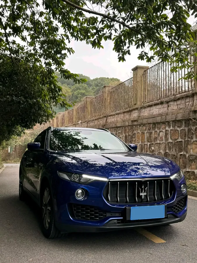 2018 Jaguar XJ 3.0T 340HP V6 8AT,autocango,china used car exporter,china ev exporter,chinese used car exporter,chinese used ev exporter