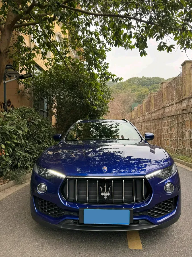 2018 Jaguar XJ 3.0T 340HP V6 8AT,autocango,china used car exporter,china ev exporter,chinese used car exporter,chinese used ev exporter