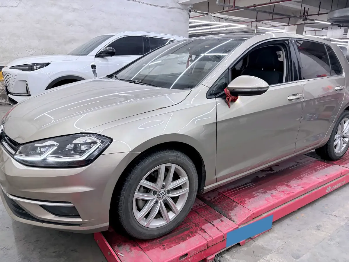 2018 Volkswagen Golf 1.4T 131HP L4 7DCT,autocango,china used car exporter,china ev exporter,chinese used car exporter,chinese used ev exporter