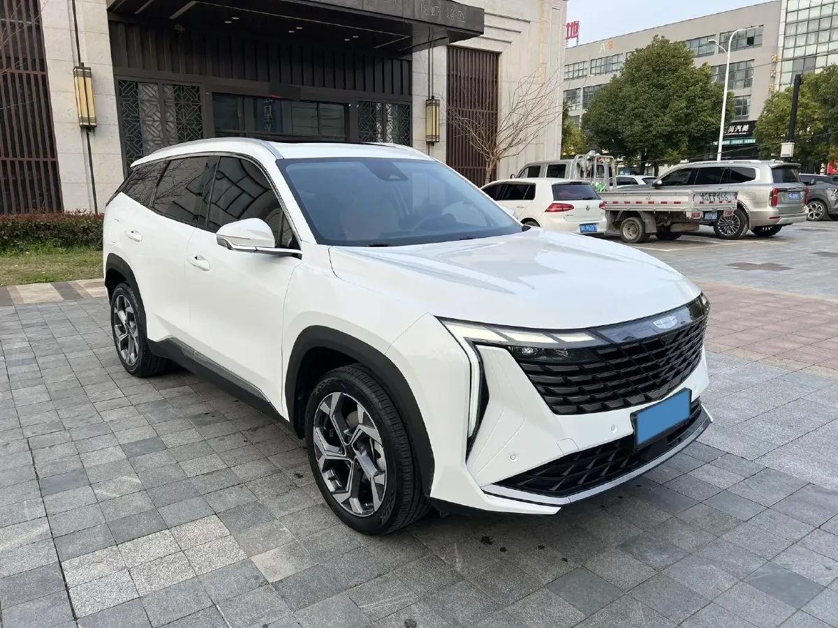 2023 Geely StarRay 1.5T 181HP L4 7DCT,autocango,china used car exporter,china ev exporter,chinese used car exporter,chinese used ev exporter