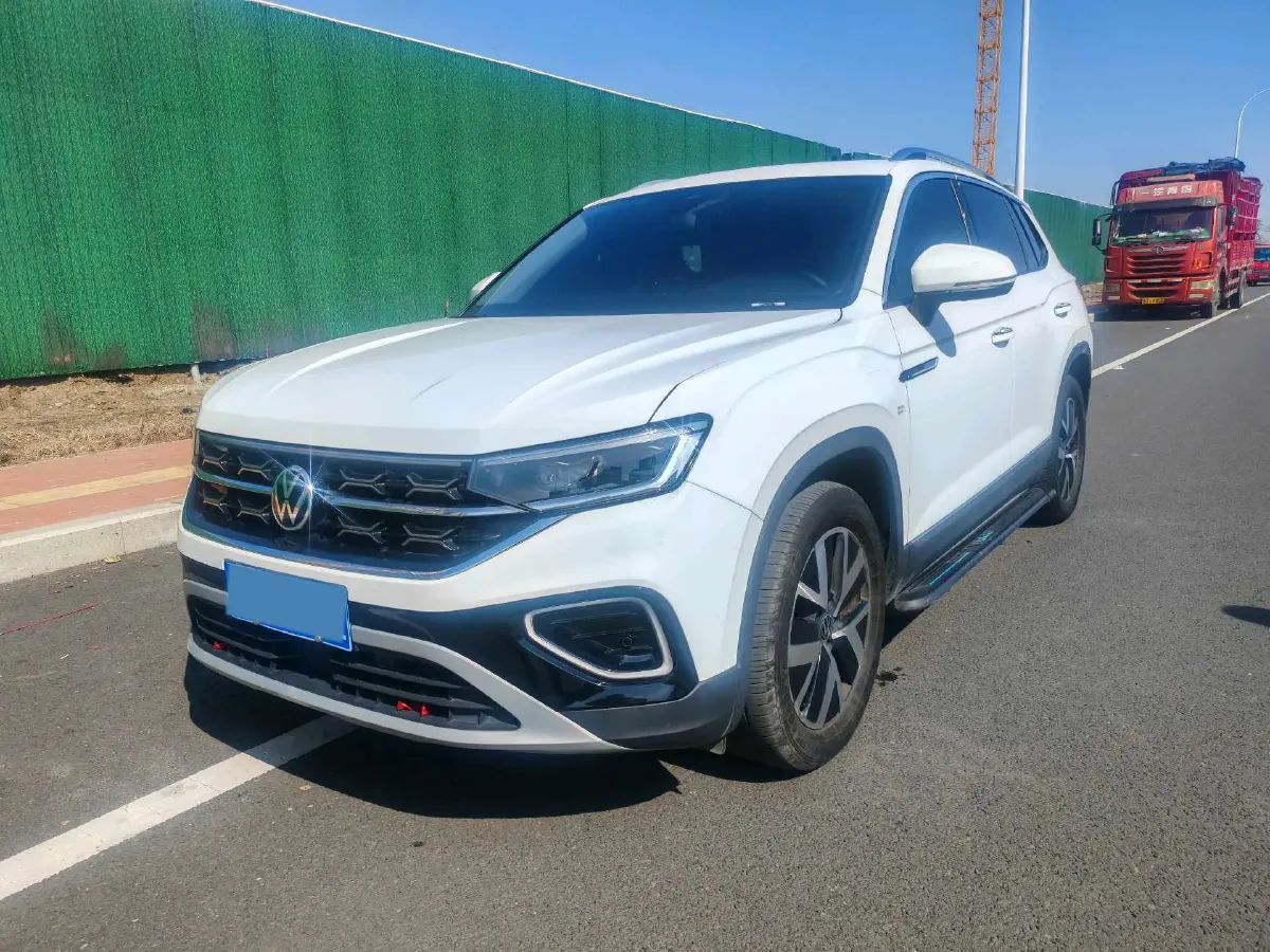 2024 Volkswagen Tayron 2.0T 186HP L4 7DCT,autocango,china used car exporter,china ev exporter,chinese used car exporter,chinese used ev exporter