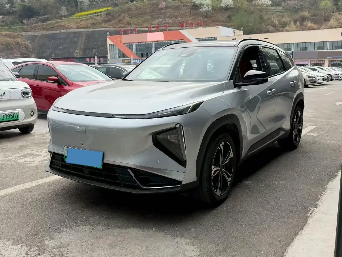 2025 Geely Galaxy L7 1.5L 112HP L4 1DHT PHEV 18.4KWH,autocango,china used car exporter,china ev exporter,chinese used car exporter,chinese used ev exporter