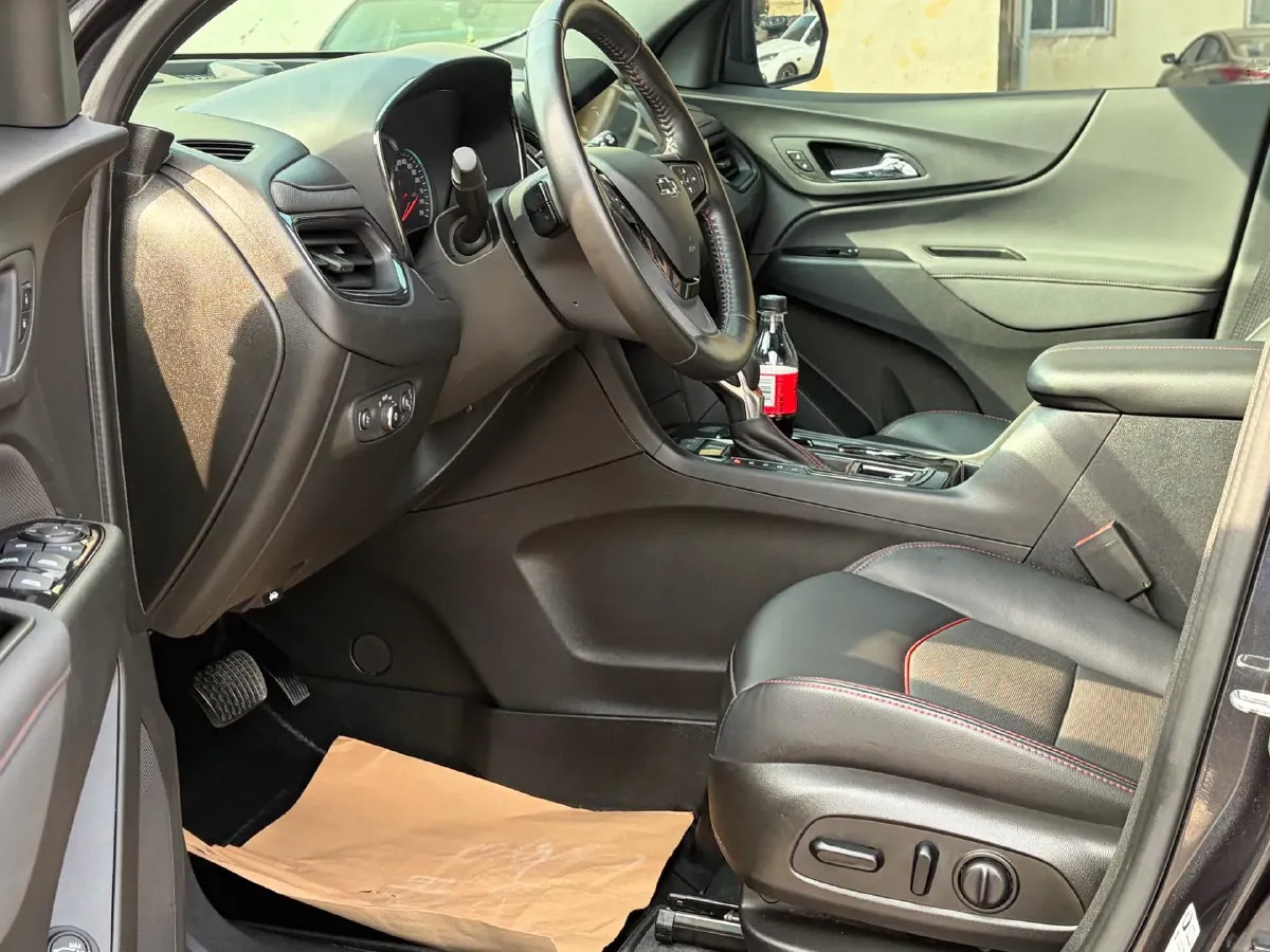 2023 Chevrolet Equinox 2.0T 237HP L4 9AT,autocango,china used car exporter,china ev exporter,chinese used car exporter,chinese used ev exporter