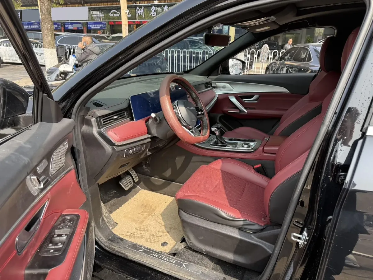 2021 Haval H6 Coupe 1.5T 169HP L4 7DCT,autocango,china used car exporter,china ev exporter,chinese used car exporter,chinese used ev exporter