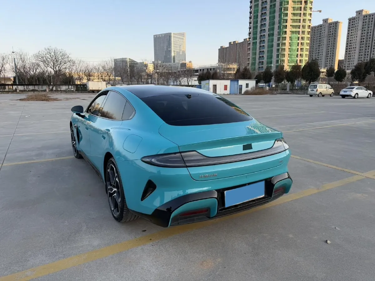 2024 MI SU7 BEV 73.6KWH,autocango,china used car exporter,china ev exporter,chinese used car exporter,chinese used ev exporter