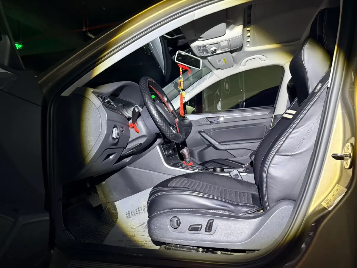 2017 Volkswagen Passat 1.4T 150HP L4 7DCT,autocango,china used car exporter,china ev exporter,chinese used car exporter,chinese used ev exporter