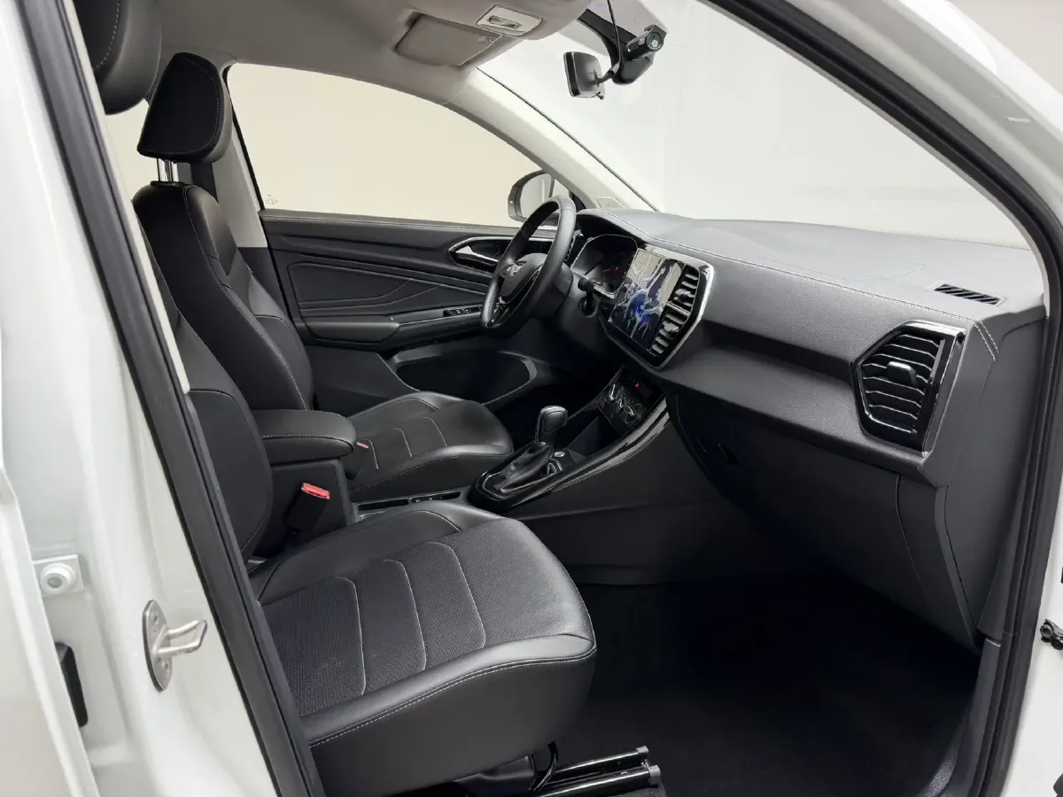 2022 Jetta VS5 1.4T 150HP L4 6AT,autocango,china used car exporter,china ev exporter,chinese used car exporter,chinese used ev exporter