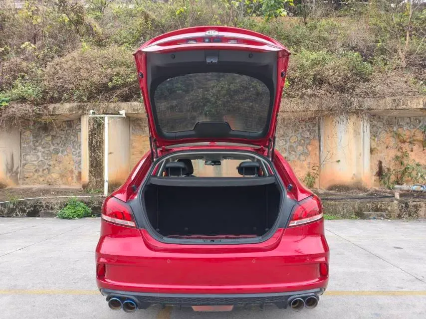 2018 MG MG6 1.5T 169HP L4 7DCT,autocango,china used car exporter,china ev exporter,chinese used car exporter,chinese used ev exporter