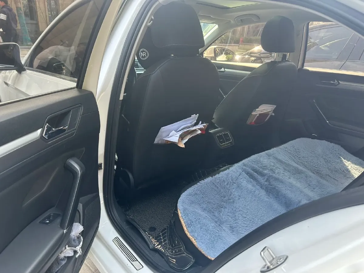 2019 Volkswagen Passat 1.4T 150HP L4 7DCT,autocango,china used car exporter,china ev exporter,chinese used car exporter,chinese used ev exporter