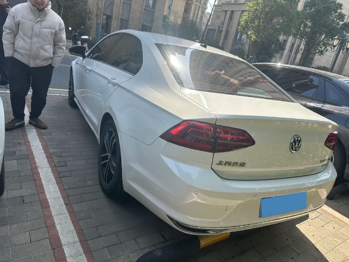 2019 Volkswagen Passat 1.4T 150HP L4 7DCT,autocango,china used car exporter,china ev exporter,chinese used car exporter,chinese used ev exporter