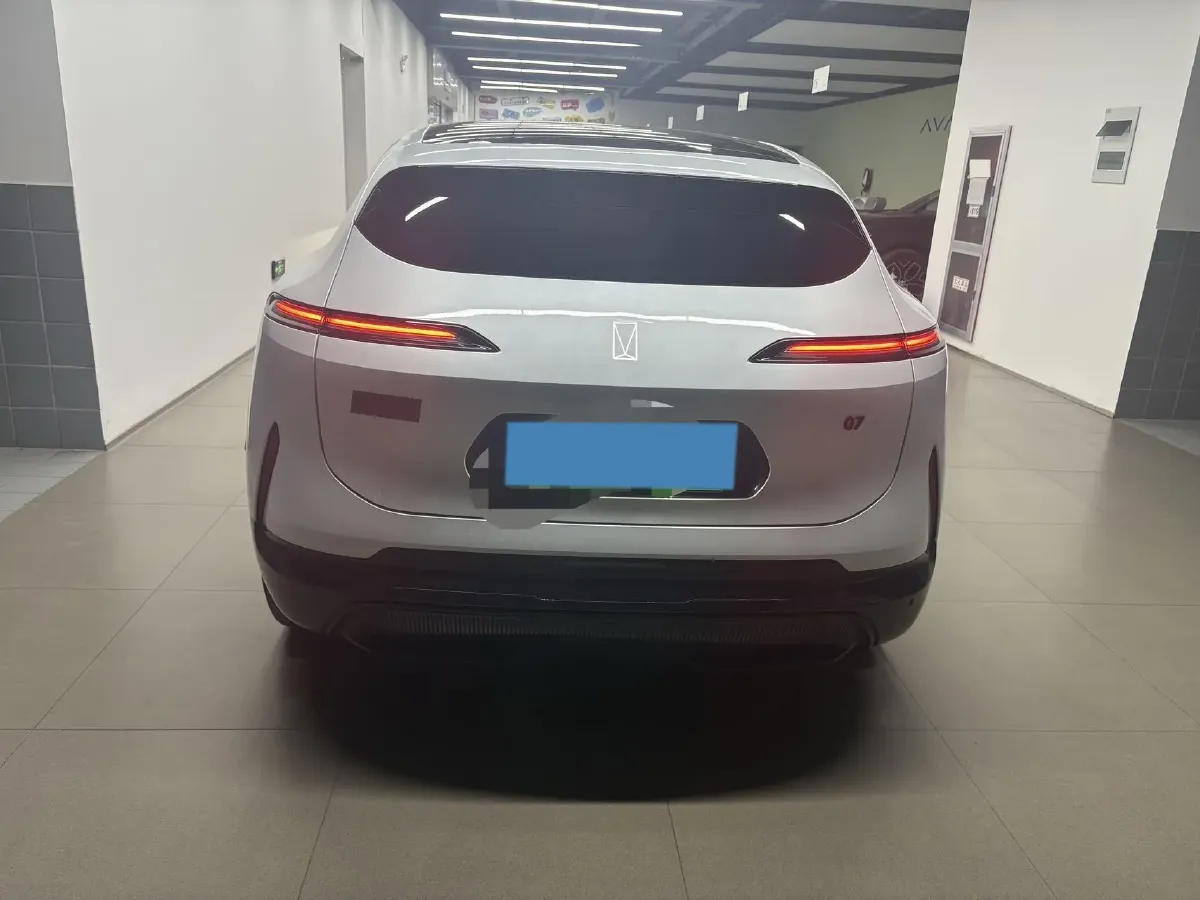 2024 Avatr 07 1.5T 156HP L4 REEV 39.05KWH,autocango,china used car exporter,china ev exporter,chinese used car exporter,chinese used ev exporter