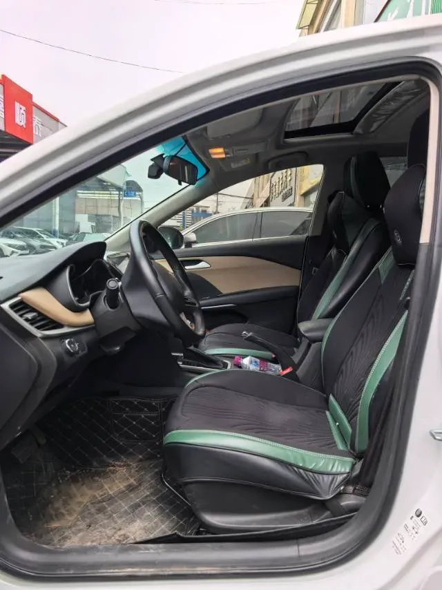 2022 Chevrolet Monza 1.5L 113HP L4 6AT,autocango,china used car exporter,china ev exporter,chinese used car exporter,chinese used ev exporter