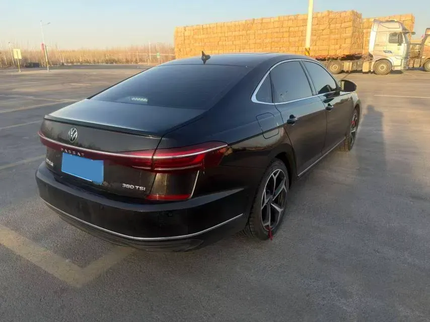 2026 Volkswagen Passat 2.0T 186HP L4 7DCT,autocango,china used car exporter,china ev exporter,chinese used car exporter,chinese used ev exporter