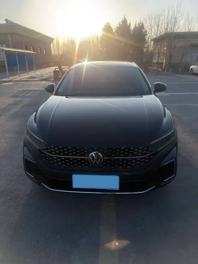 2026 Volkswagen Passat 2.0T 186HP L4 7DCT,autocango,china used car exporter,china ev exporter,chinese used car exporter,chinese used ev exporter