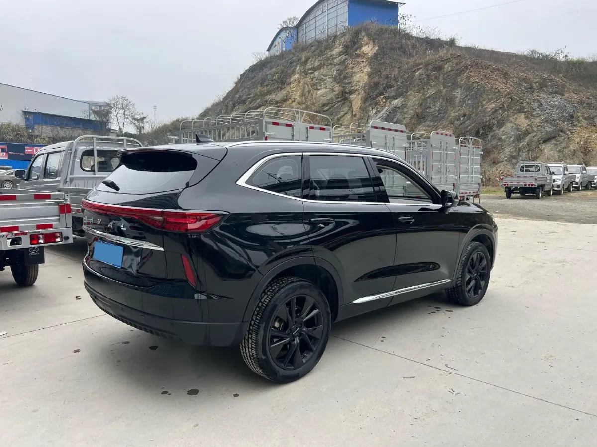 2021 Haval H6 2.0T 211HP L4 7DCT,autocango,china used car exporter,china ev exporter,chinese used car exporter,chinese used ev exporter