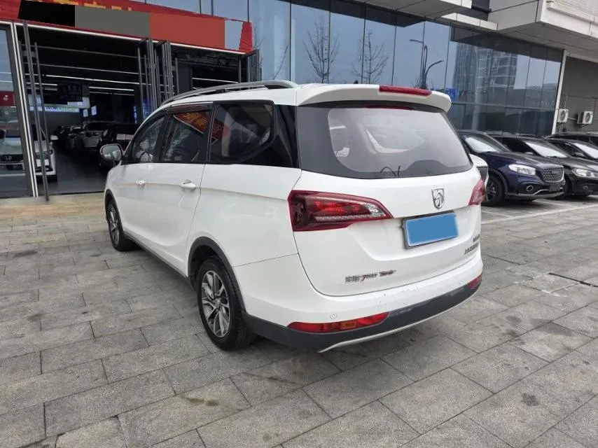 2019 BaoJun 730 1.5T 151HP L4 CVT,autocango,china used car exporter,china ev exporter,chinese used car exporter,chinese used ev exporter
