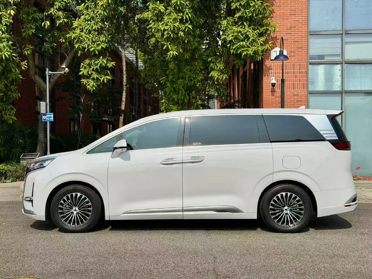 2022 Mercedes-Benz GLC Class 2.0T 197HP L4 9AT,autocango,china used car exporter,china ev exporter,chinese used car exporter,chinese used ev exporter