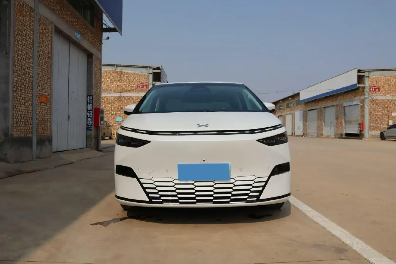 2024 Xpeng X9 BEV 101.5KWH,autocango,china used car exporter,china ev exporter,chinese used car exporter,chinese used ev exporter
