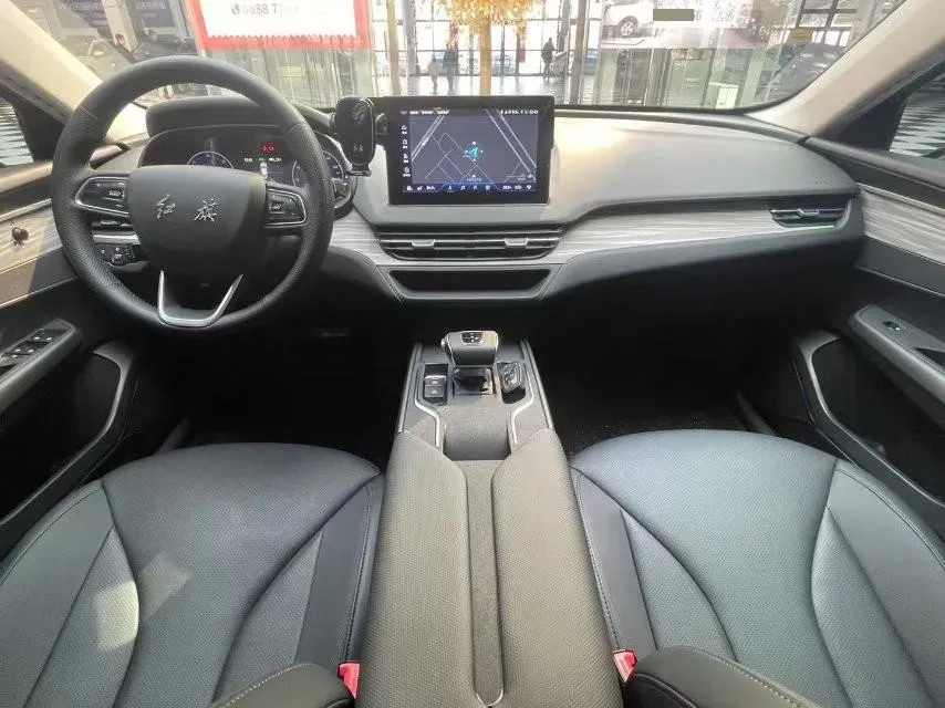 2024 HongQi E-QM5 BEV 72KWH,autocango,china used car exporter,china ev exporter,chinese used car exporter,chinese used ev exporter