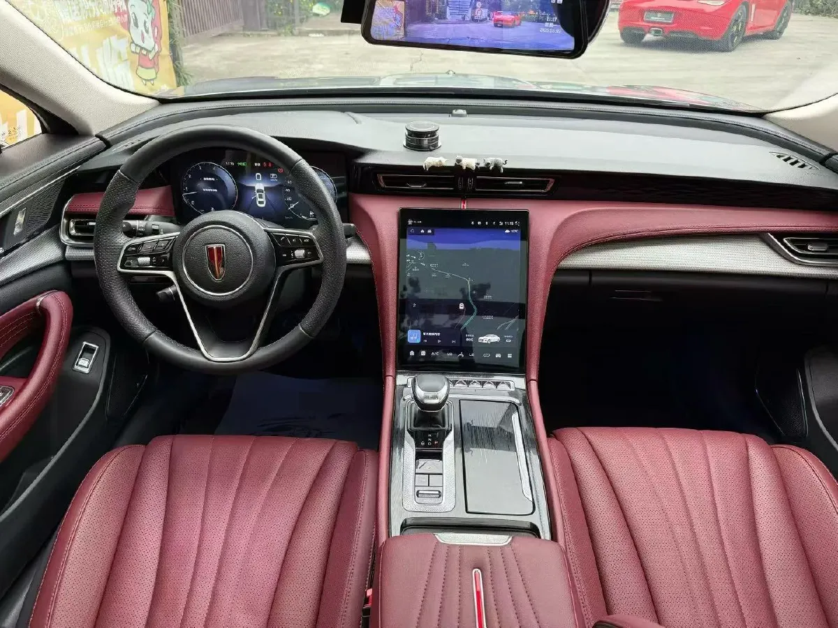 2023 HongQi H5 2.0T 224HP L4 8AT,autocango,china used car exporter,china ev exporter,chinese used car exporter,chinese used ev exporter