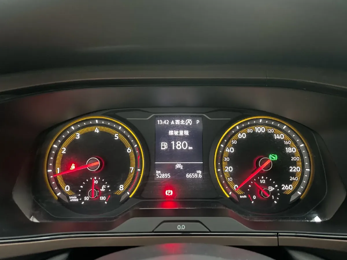 2021 Volkswagen Tharu 1.4T 150HP L4 7DCT,autocango,china used car exporter,china ev exporter,chinese used car exporter,chinese used ev exporter