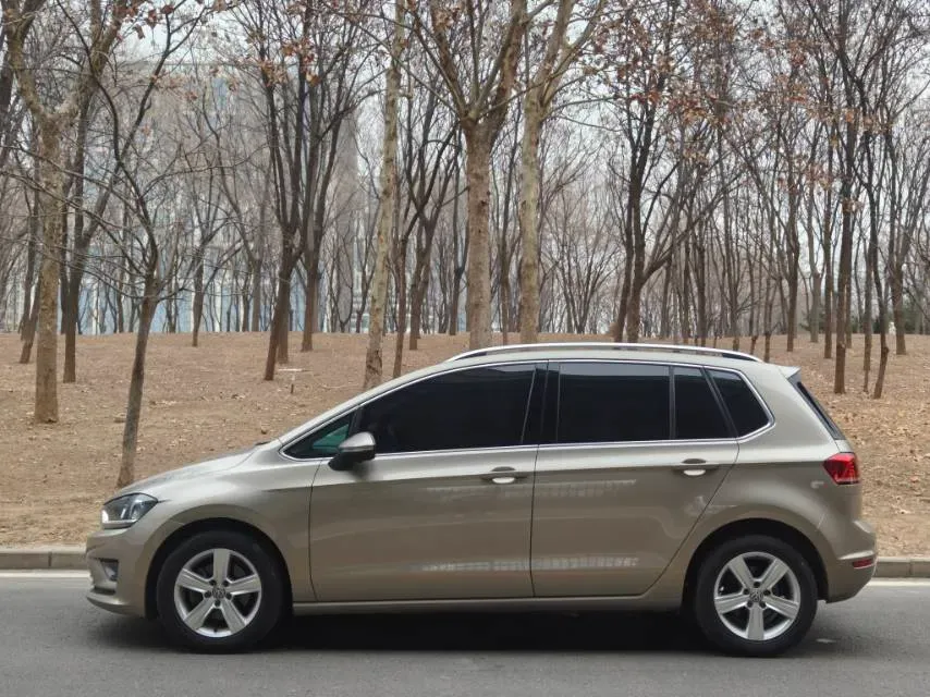 2018 Volkswagen Golf Sportsvan 1.6L 110HP L4 6AT,autocango,china used car exporter,china ev exporter,chinese used car exporter,chinese used ev exporter