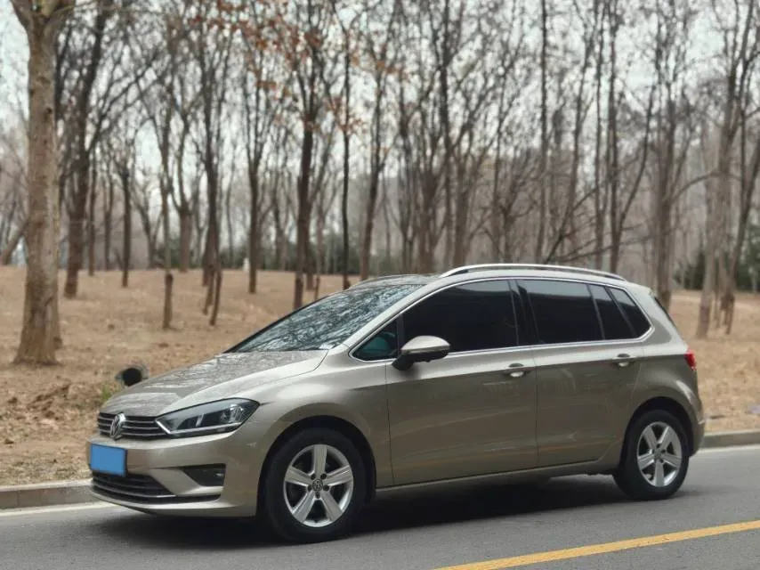 2018 Volkswagen Golf Sportsvan 1.6L 110HP L4 6AT,autocango,china used car exporter,china ev exporter,chinese used car exporter,chinese used ev exporter