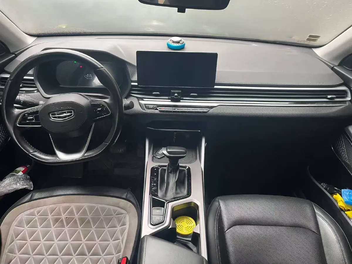 2022 Geely Emgrand 1.5L 114HP L4 CVT,autocango,china used car exporter,china ev exporter,chinese used car exporter,chinese used ev exporter