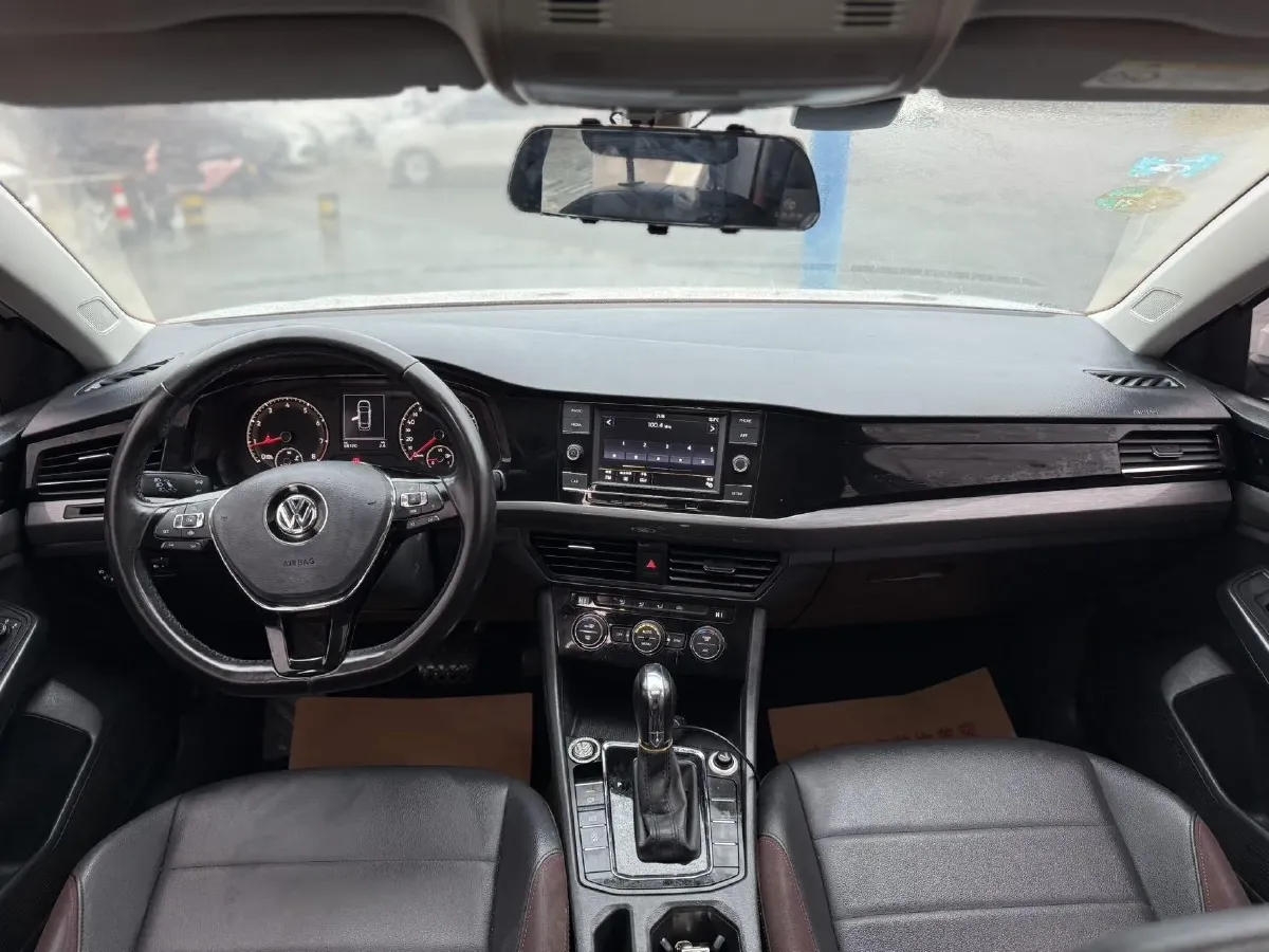 2019 MAXUS T70 2.0T 163HP L4 6AT,autocango,china used car exporter,china ev exporter,chinese used car exporter,chinese used ev exporter