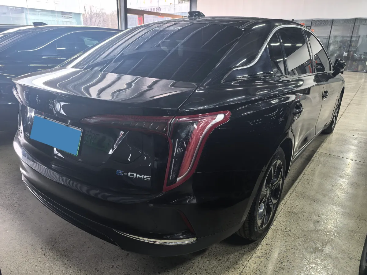 2023 HongQi E-QM5 BEV 82KWH,autocango,china used car exporter,china ev exporter,chinese used car exporter,chinese used ev exporter