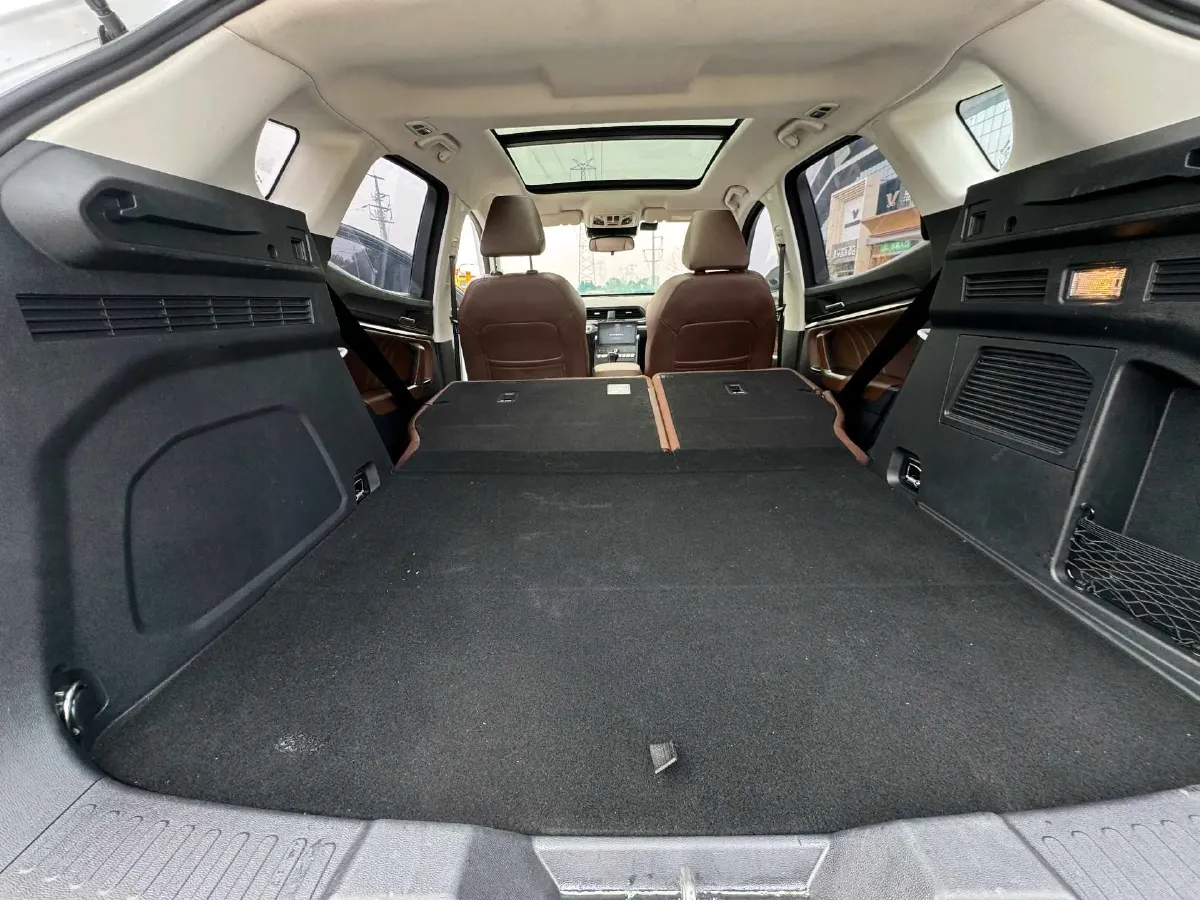 2018 Haval H4 1.5T 169HP L4 7DCT,autocango,china used car exporter,china ev exporter,chinese used car exporter,chinese used ev exporter