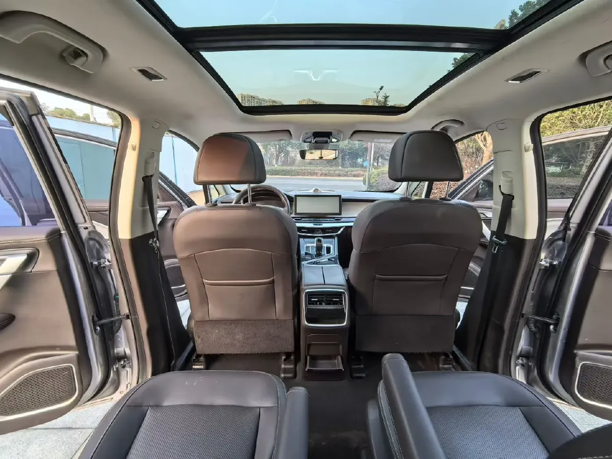 2021 Geely JiaJi 1.8T 184HP L4 7DCT,autocango,china used car exporter,china ev exporter,chinese used car exporter,chinese used ev exporter