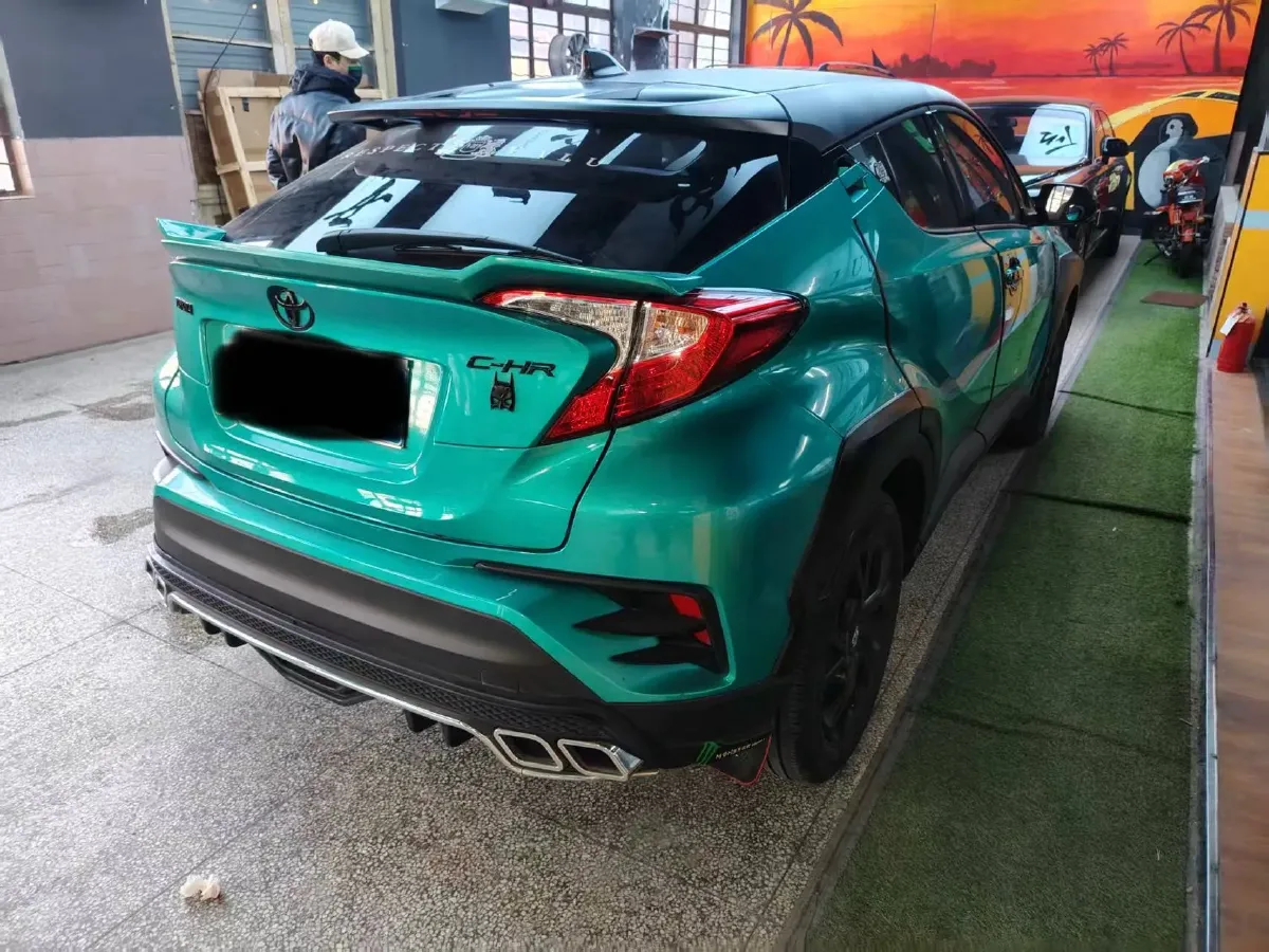 2018 Toyota C-HR 2.0L 171HP L4 CVT,autocango,china used car exporter,china ev exporter,chinese used car exporter,chinese used ev exporter