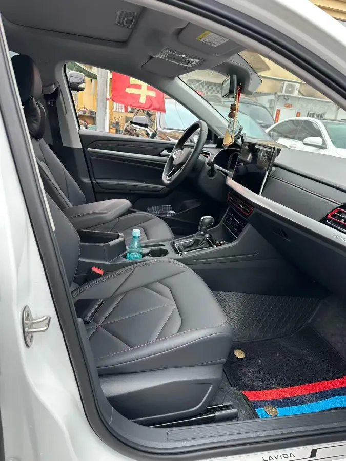 2024 Volkswagen Lavida 1.5T 160HP L4 7DCT,autocango,china used car exporter,china ev exporter,chinese used car exporter,chinese used ev exporter