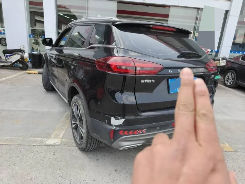 2022 Geely Azkarra 1.8T 184HP L4 7DCT,autocango,china used car exporter,china ev exporter,chinese used car exporter,chinese used ev exporter