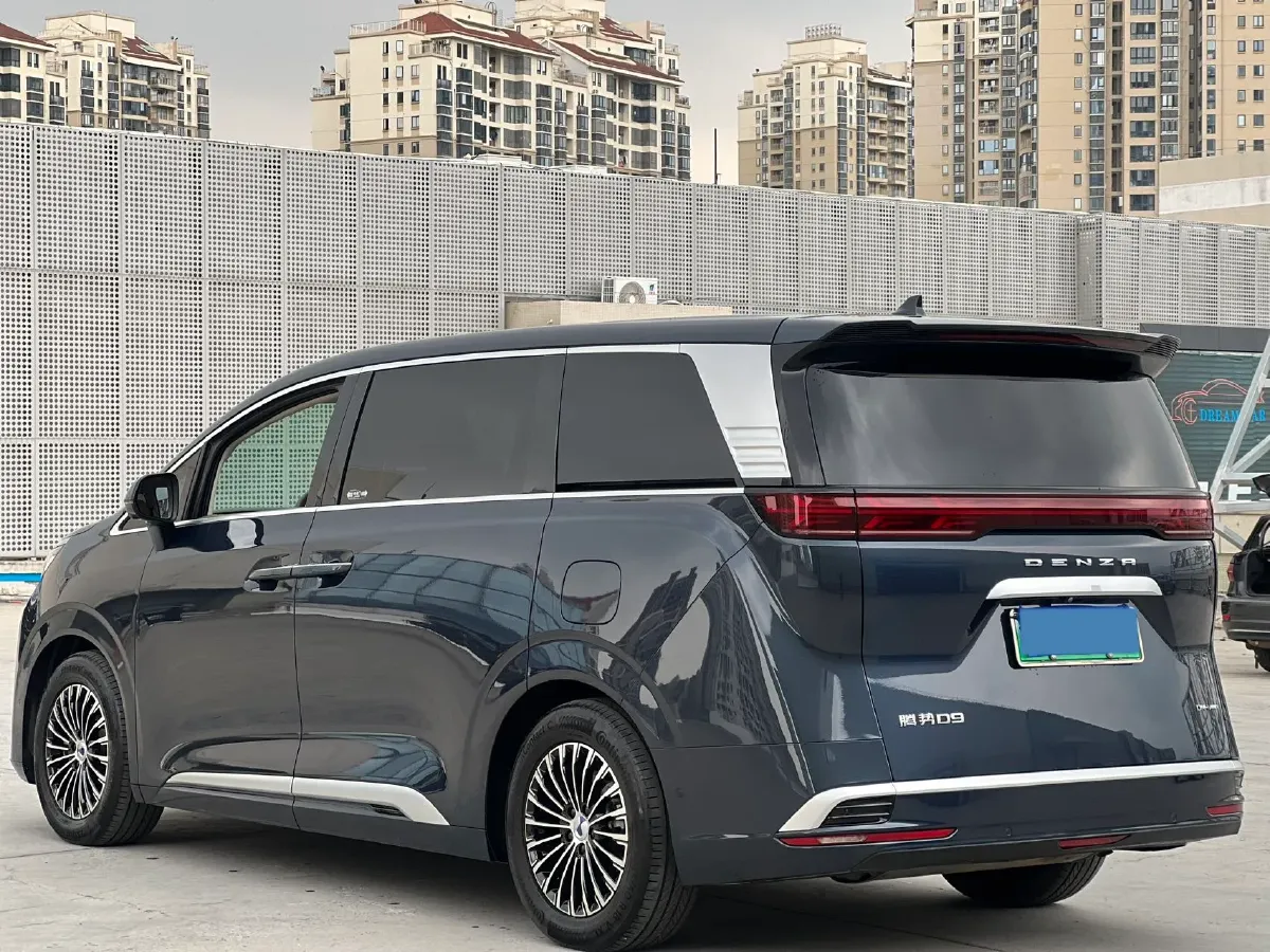 2022 HongQi HS7 3.0T 337HP V6 8AT,autocango,china used car exporter,china ev exporter,chinese used car exporter,chinese used ev exporter