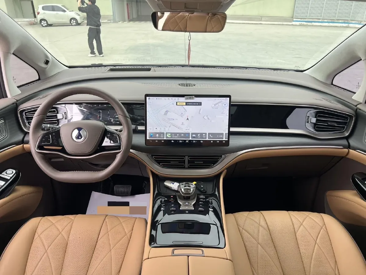 2022 HongQi HS7 3.0T 337HP V6 8AT,autocango,china used car exporter,china ev exporter,chinese used car exporter,chinese used ev exporter