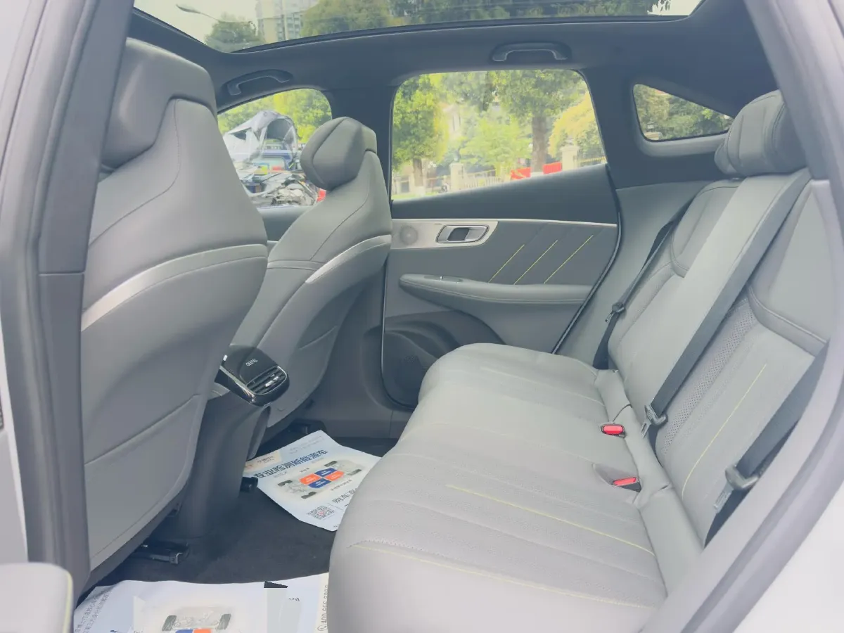 2026 Deepal S07 REEV 98HP REEV,autocango,china used car exporter,china ev exporter,chinese used car exporter,chinese used ev exporter