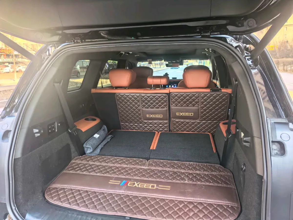 2025 Exceed VX 2.0T 261HP L4 8AT,autocango,china used car exporter,china ev exporter,chinese used car exporter,chinese used ev exporter