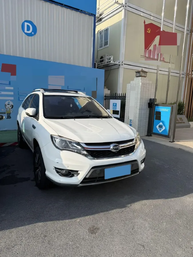 2017 BYD S7 2.0T 205HP L4 6DCT,autocango,china used car exporter,china ev exporter,chinese used car exporter,chinese used ev exporter
