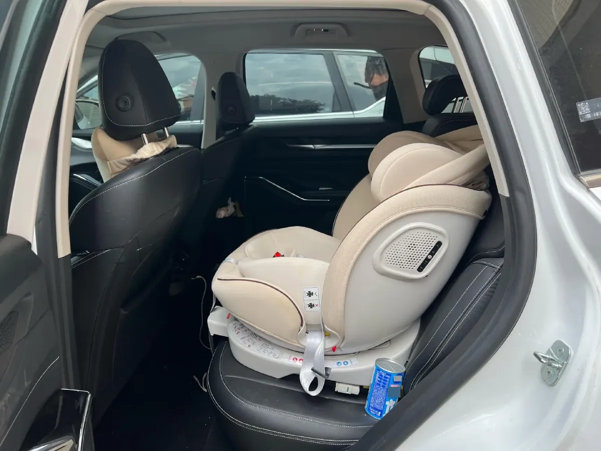 2021 Haval H6 1.5T 169HP L4 7DCT,autocango,china used car exporter,china ev exporter,chinese used car exporter,chinese used ev exporter