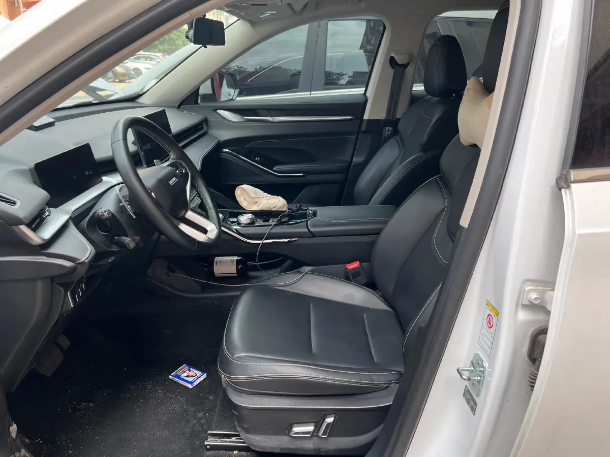 2021 Haval H6 1.5T 169HP L4 7DCT,autocango,china used car exporter,china ev exporter,chinese used car exporter,chinese used ev exporter